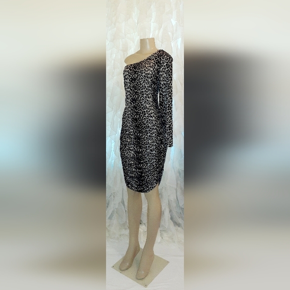 Dot's Leopard One Shoulder Midi Dress 2X - Picture 7 of 11